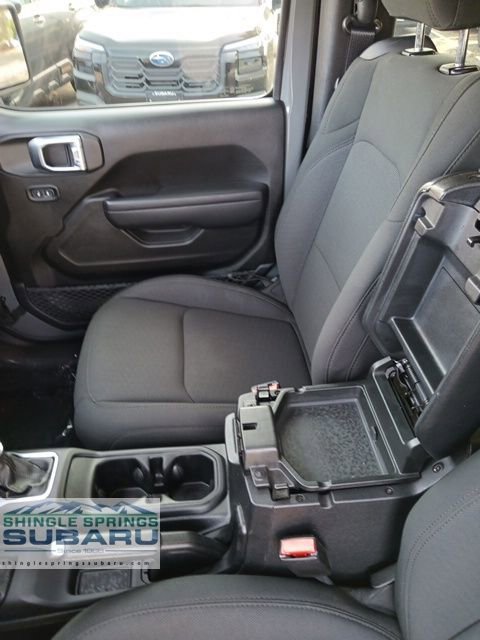 Used 2023 Jeep Wrangler Willys image 40