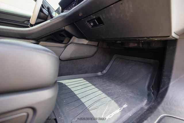Used 2023 Porsche Taycan RWD image 45