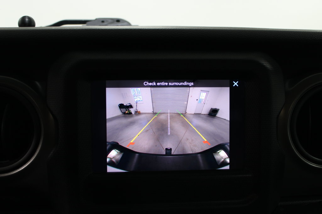 Used 2023 Jeep Gladiator Sport AWD/4WD image 47