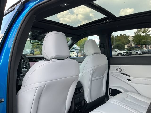 New 2026 Jeep Cherokee Overland w/ Advanced Pro Tech Group AWD/4WD image 23