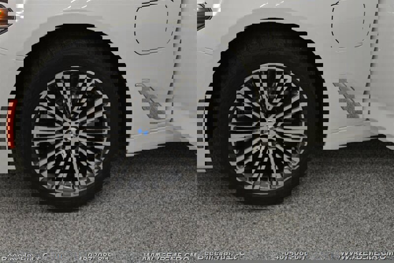 Used 2020 BMW 530e image 45