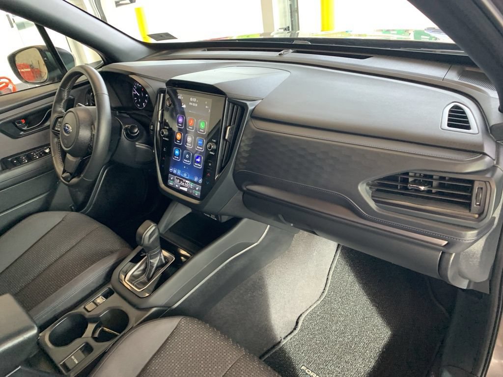 Certified 2025 Subaru Forester Premium AWD/4WD image 22