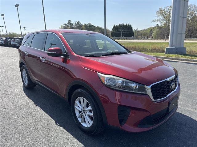 Used 2020 Kia Sorento LX image 1