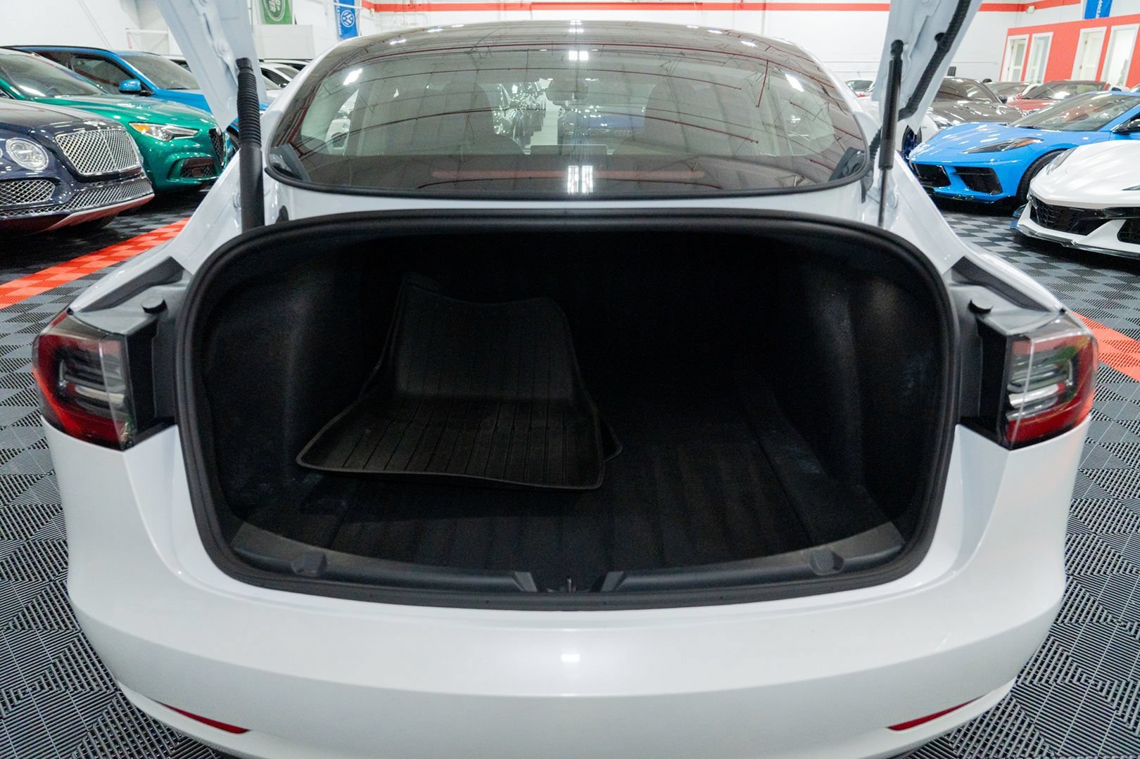Used 2023 Tesla Model 3 Standard Range RWD image 19