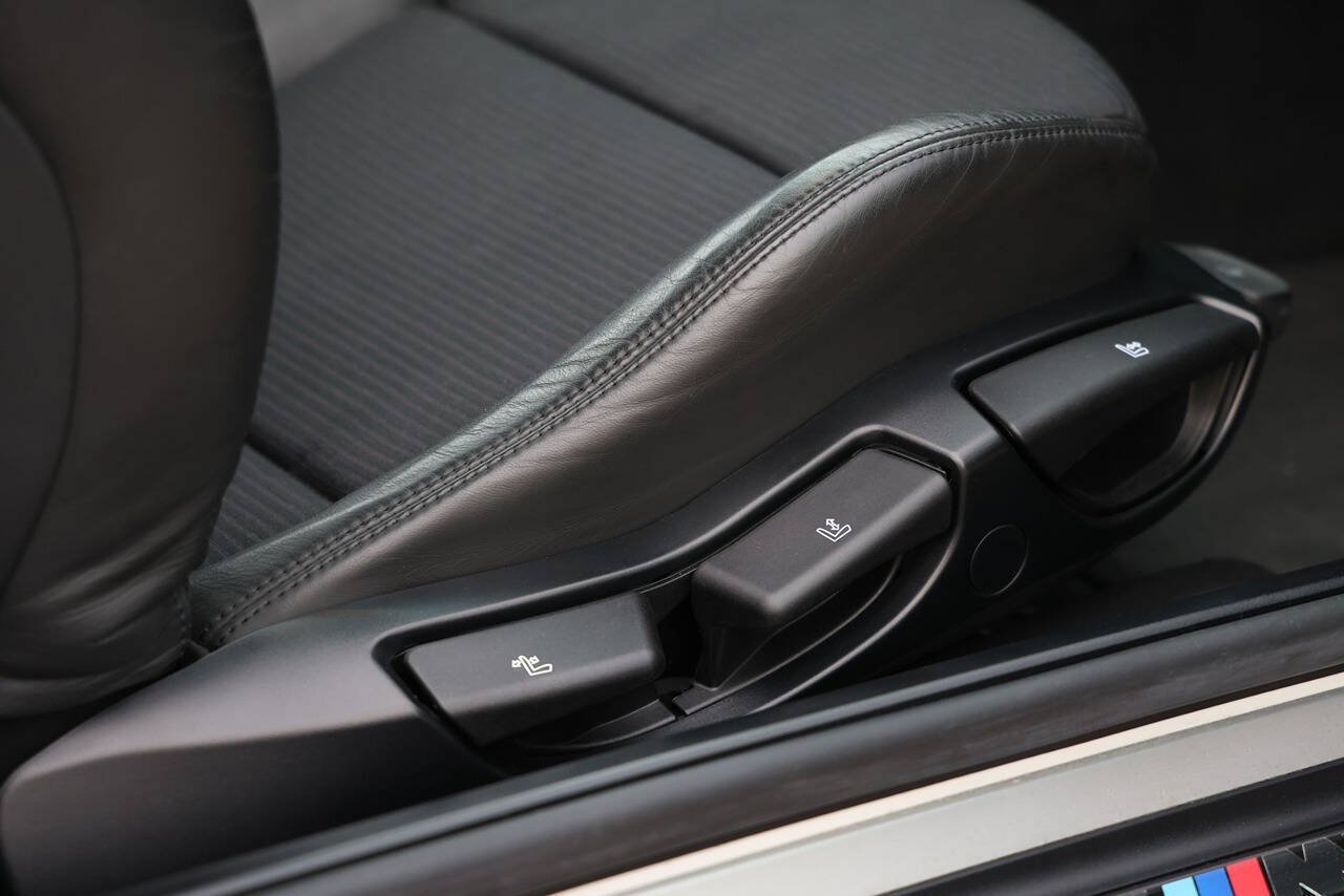 Used 2005 BMW M3 Coupe RWD image 72