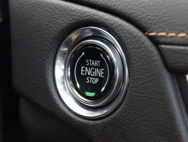 Used 2025 Cadillac CT5 V image 9