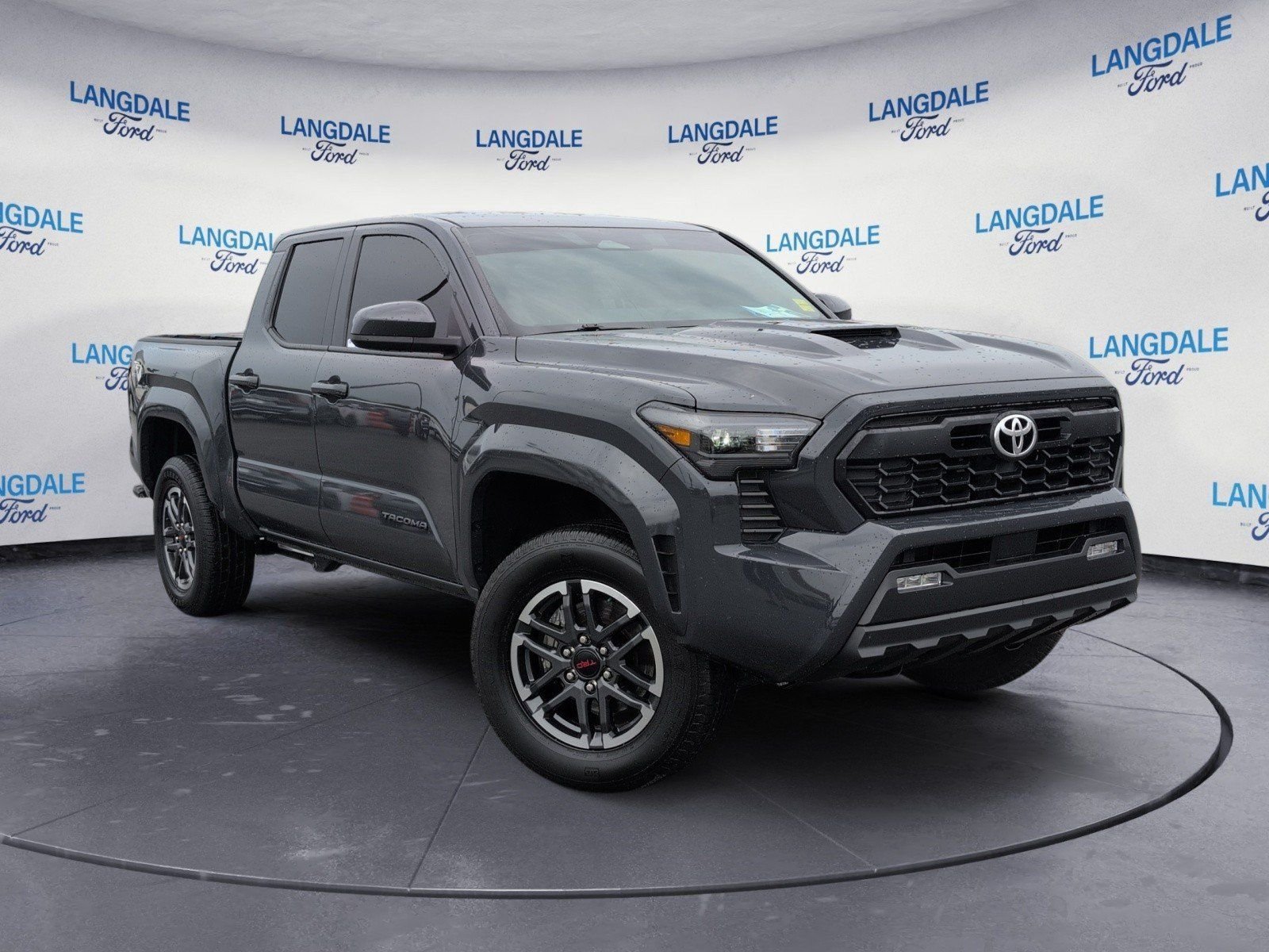 Used 2024 Toyota Tacoma TRD Sport RWD video 2