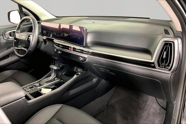 Certified 2026 Kia Sorento S w/ S Panoramic Sunroof Package FWD image 26