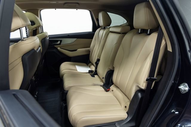 Used 2023 Acura MDX SH-AWD w/ Technology Package image 23