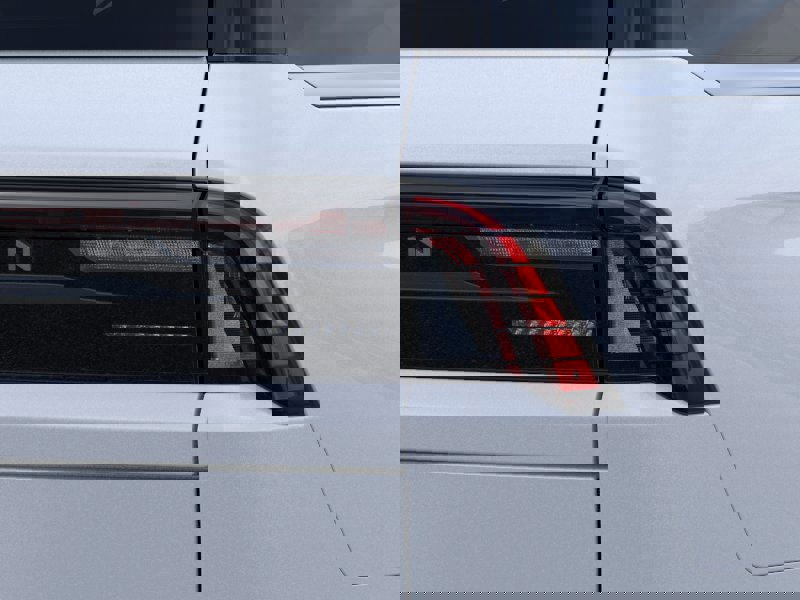 New 2025 Lincoln Navigator L Black Label image 21