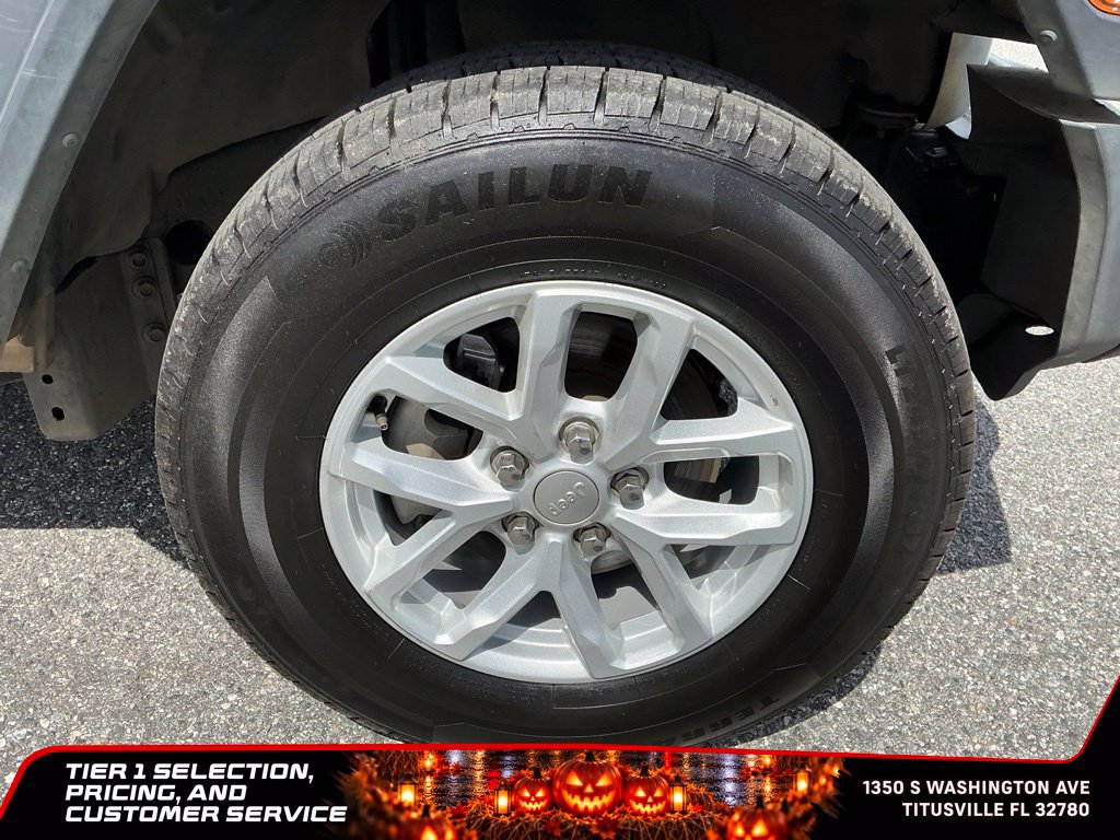 Used 2023 Jeep Wrangler Unlimited Sport AWD/4WD image 13