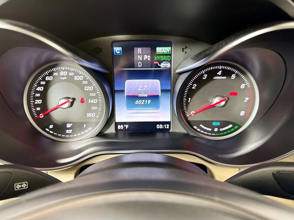 Used 2019 Mercedes-Benz GLC 350e 4MATIC image 34