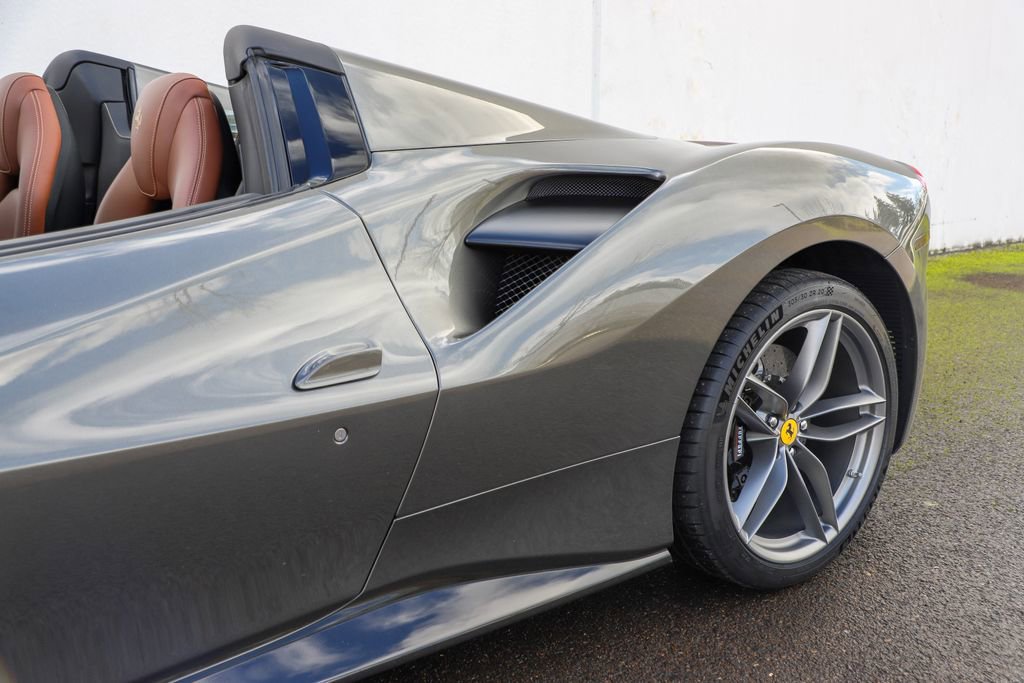 Certified 2018 Ferrari 488 Spider image 28