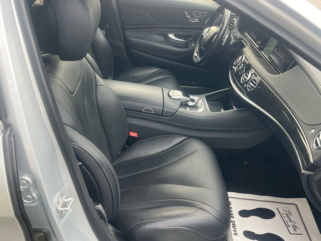 Used 2017 Mercedes-Benz S 550 4MATIC Sedan w/ Sport Package image 15