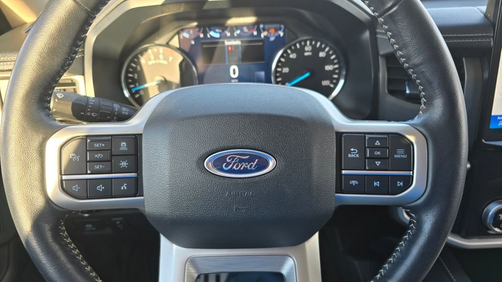 Used 2023 Ford Expedition Max XLT image 21