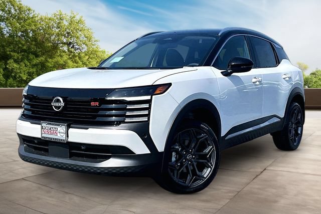 New 2026 Nissan Kicks SR FWD image 2