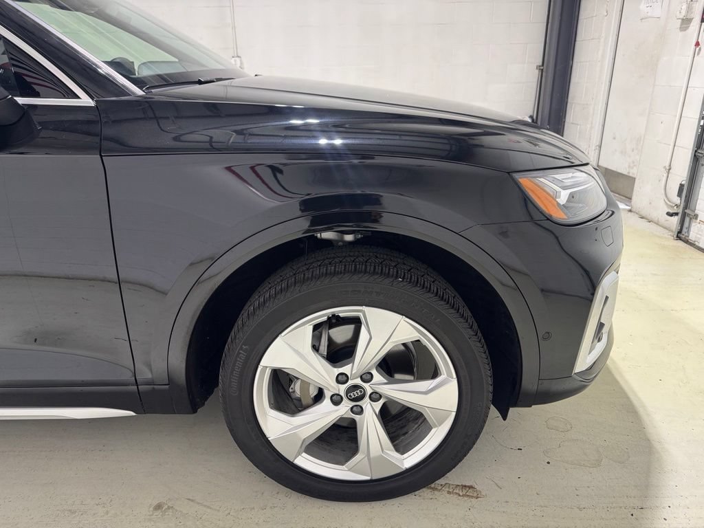 Used 2023 Audi Q5 2.0T Prestige w/ Prestige Package AWD/4WD image 9