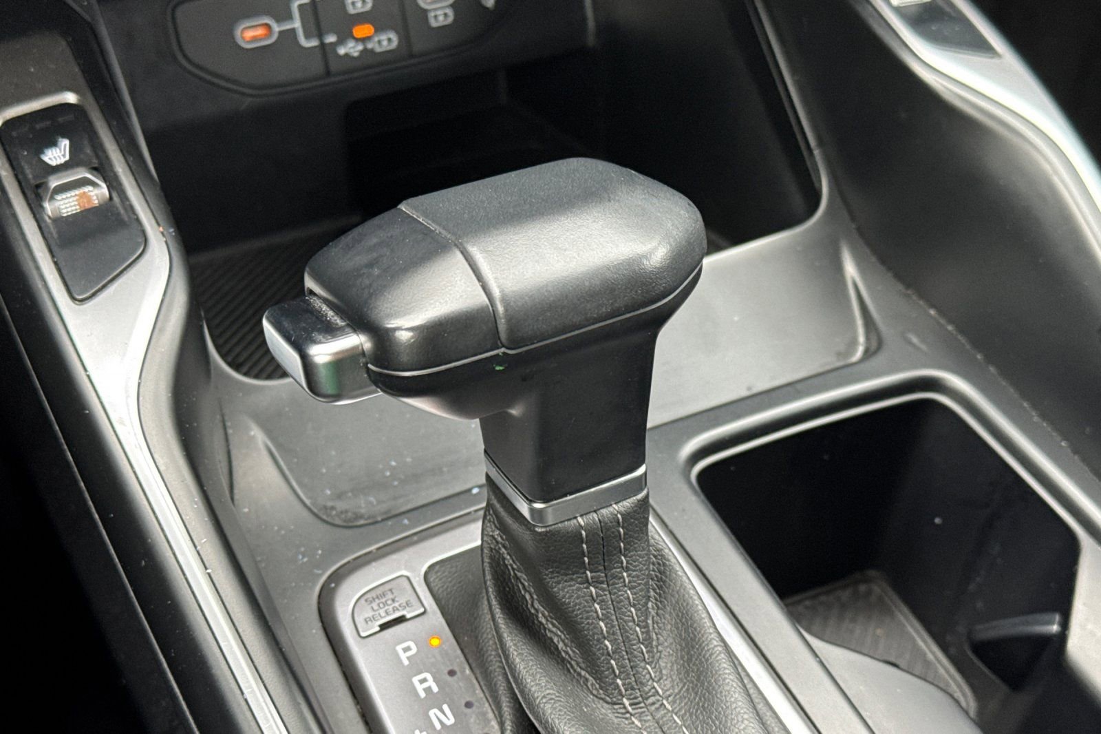 Used 2024 Kia Sorento S image 25