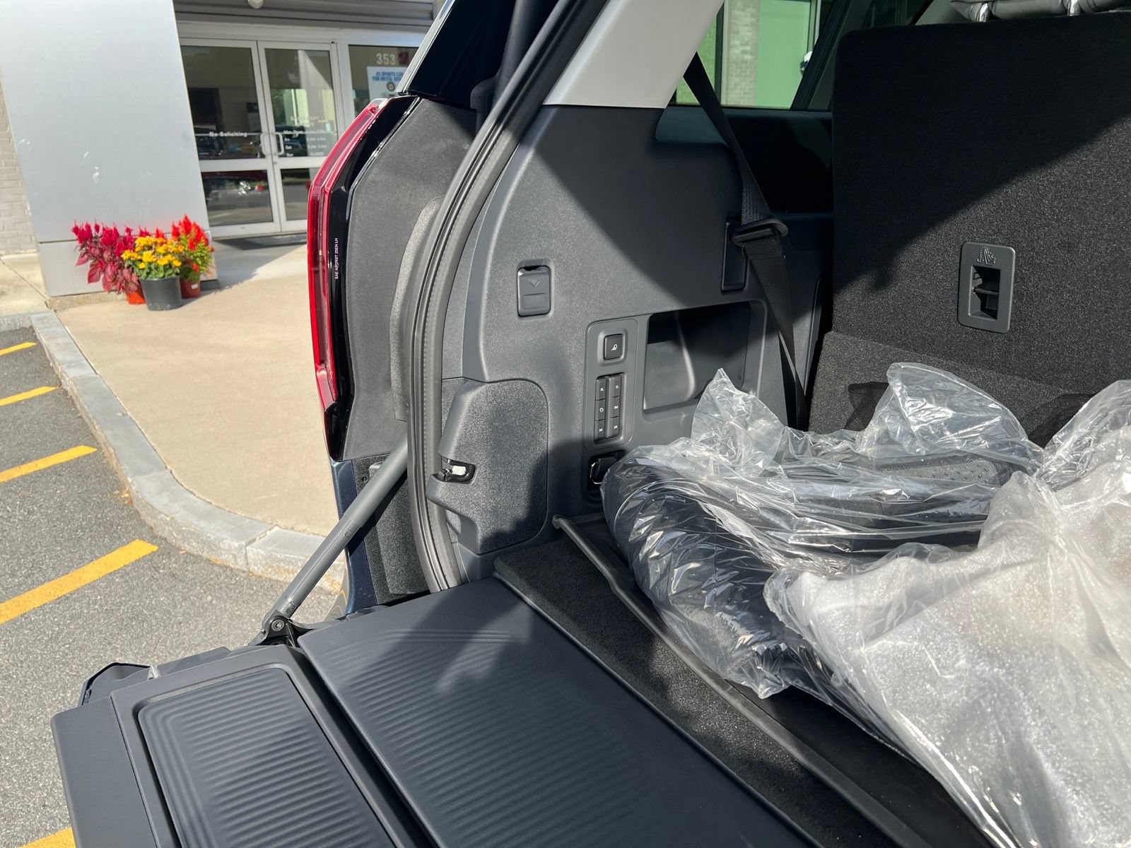 New 2027 Ford Expedition Active AWD/4WD image 11