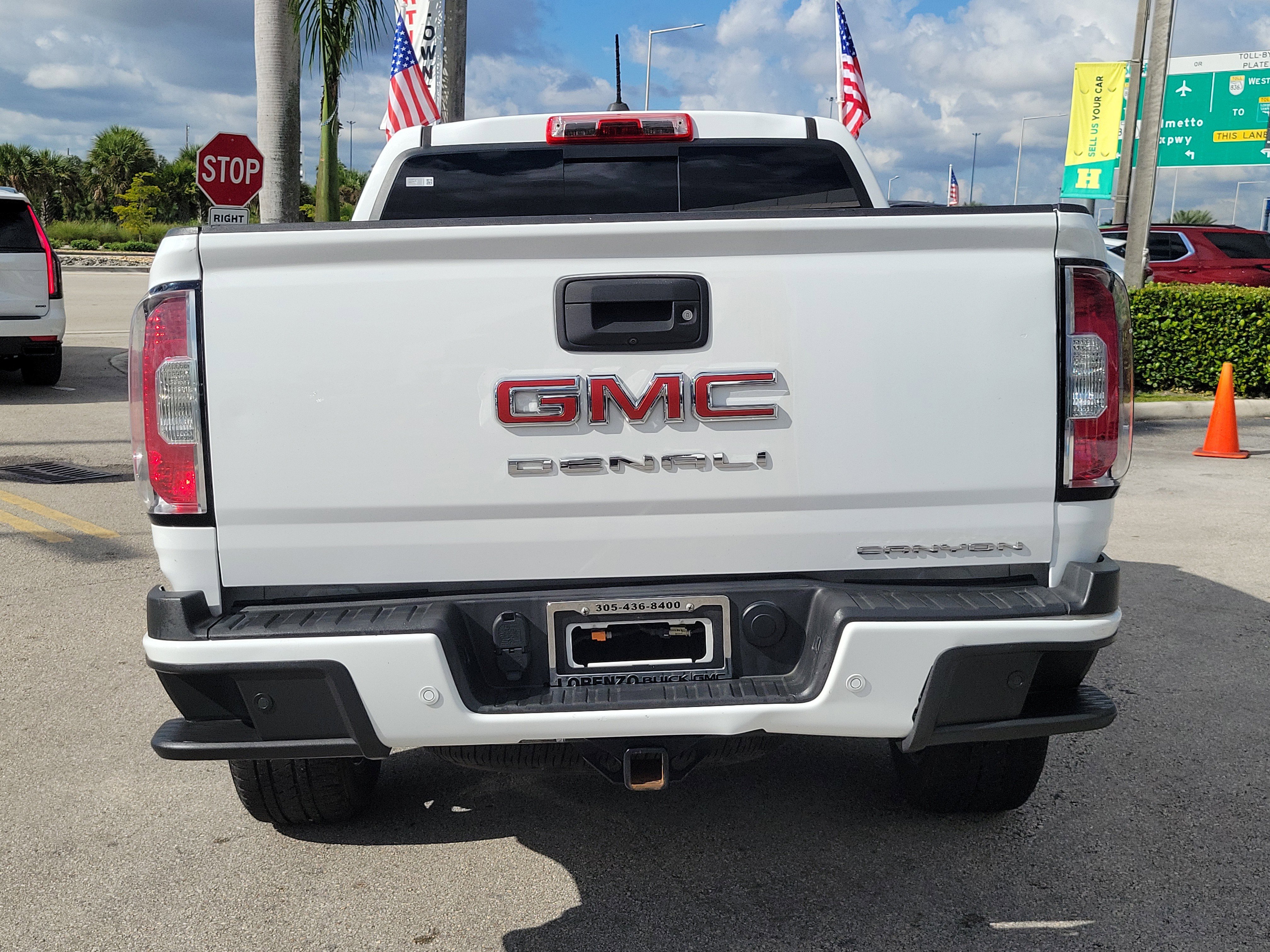 Used 2022 GMC Canyon Denali image 6