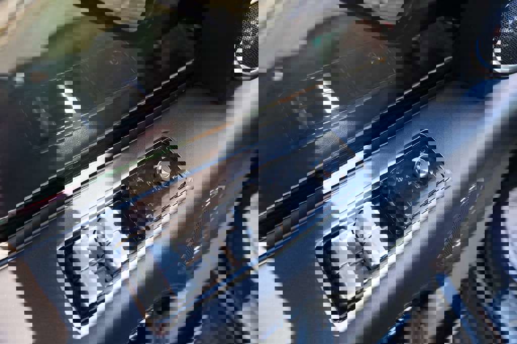 Used 2019 Land Rover Range Rover Autobiography image 21