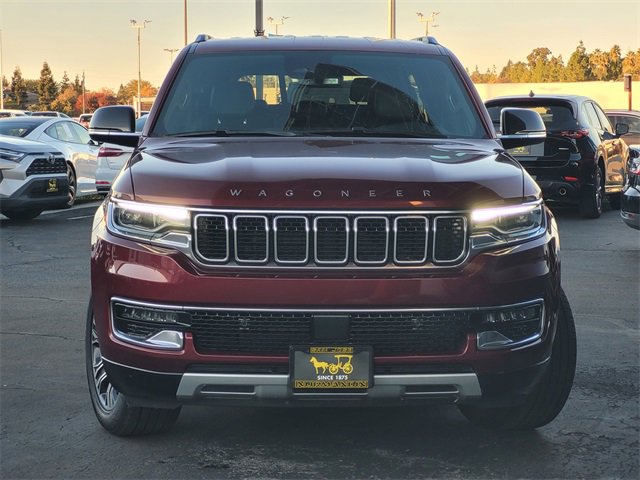 Used 2024 Jeep Wagoneer Series II w/ Flexible Seating Group image 2