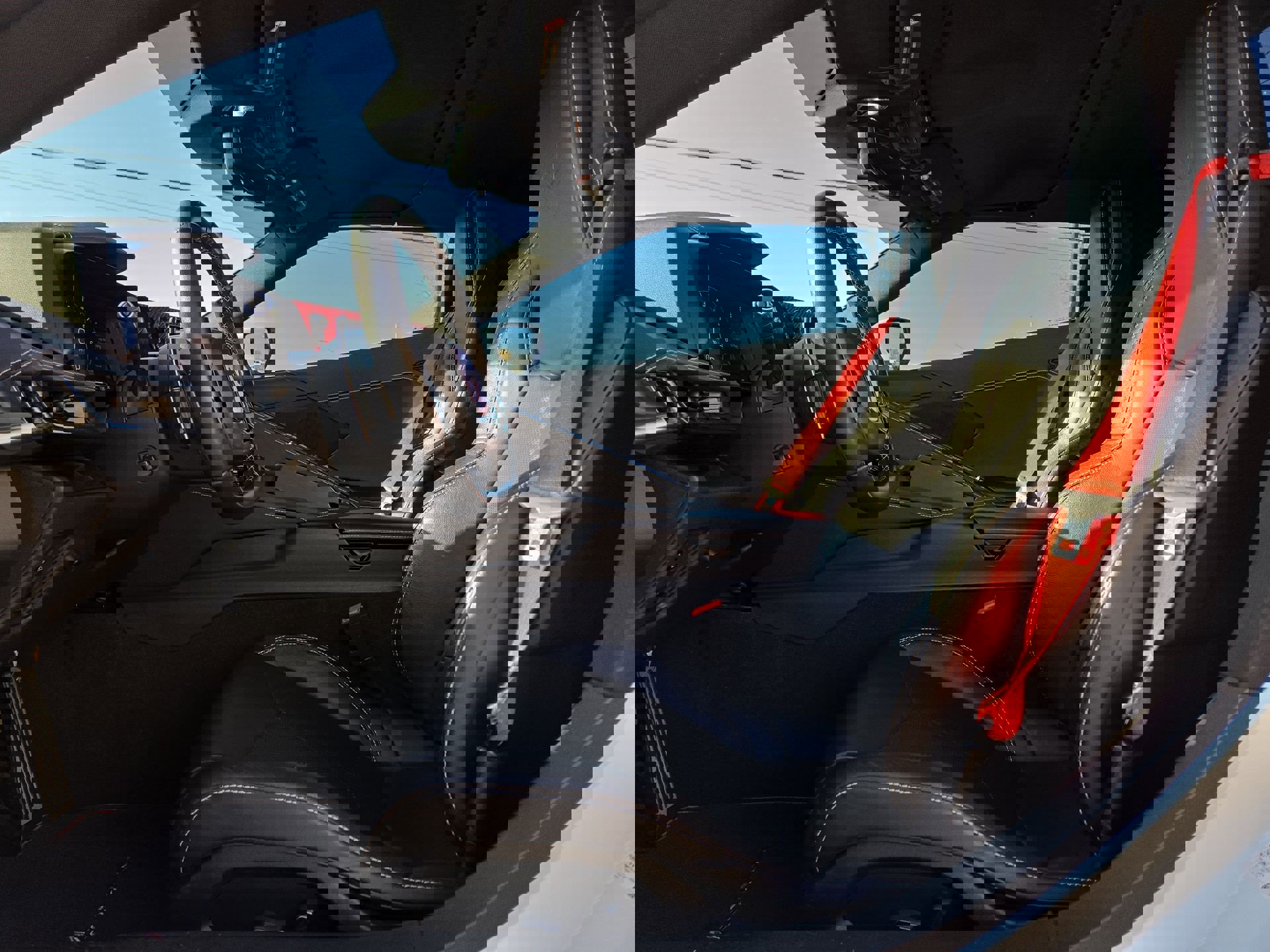 Used 2020 Chevrolet Corvette Stingray Convertible w/ 1LT image 16