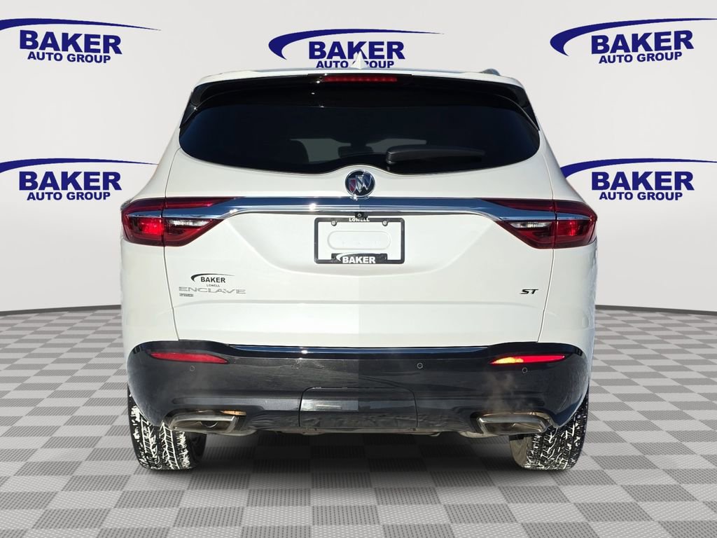 Used 2021 Buick Enclave Essence image 6