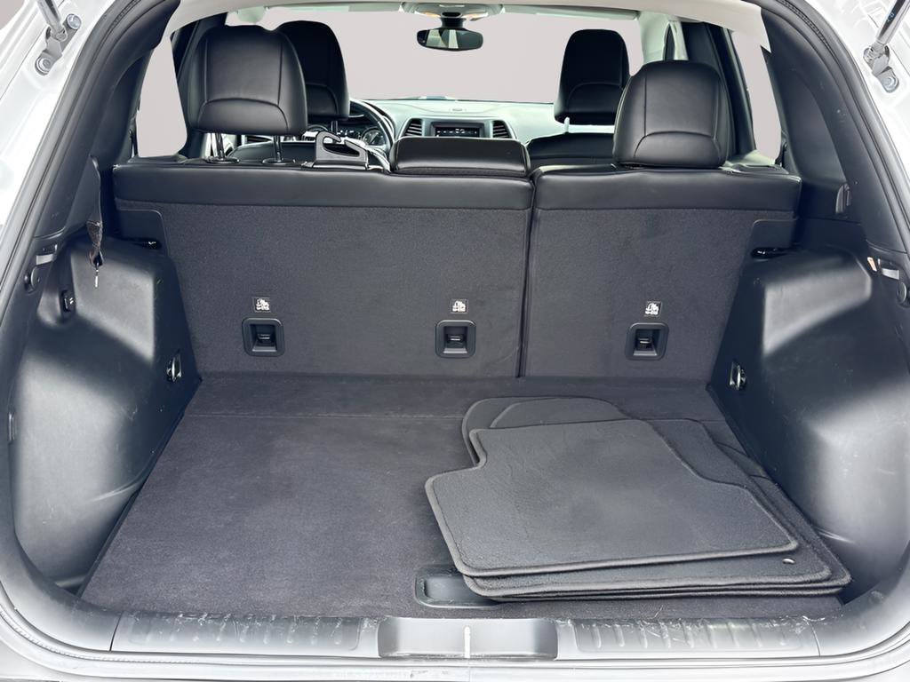 Used 2021 Jeep Cherokee Latitude Lux w/ Trailer Tow Group image 36