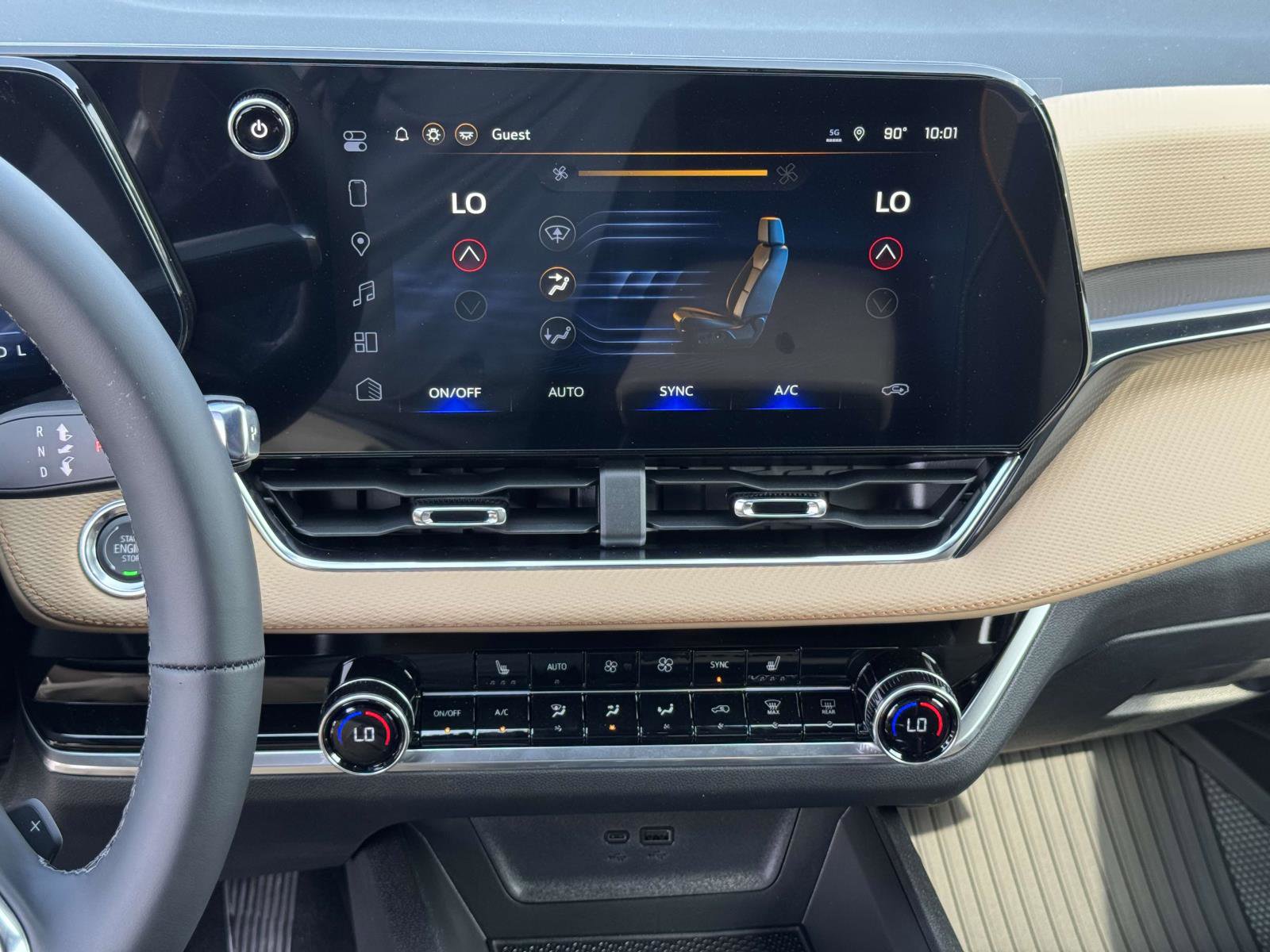 New 2026 Chevrolet Equinox ACTIV w/ LPO, Floor Liner Package image 5