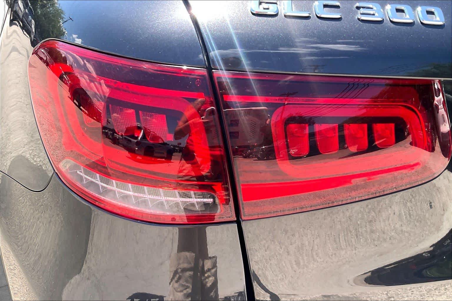 Used 2021 Mercedes-Benz GLC 300 image 28