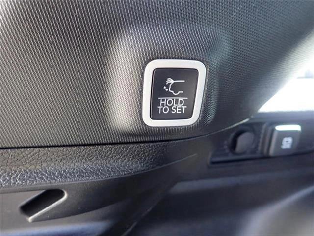 New 2026 Jeep Grand Cherokee Limited image 9