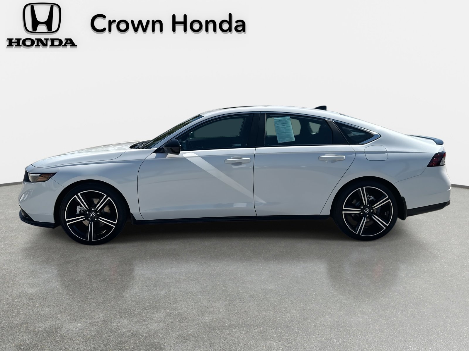 Certified 2025 Honda Accord Sport image 3