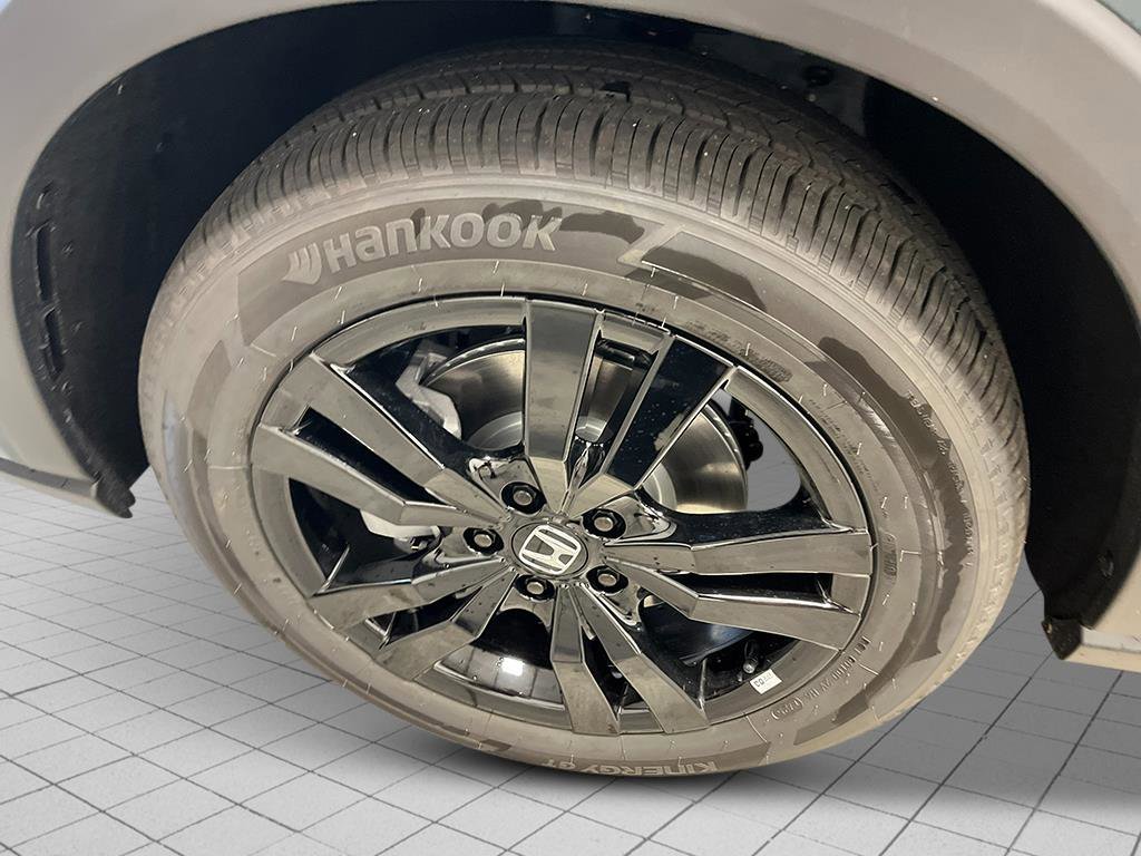 New 2026 Honda HR-V Sport image 11