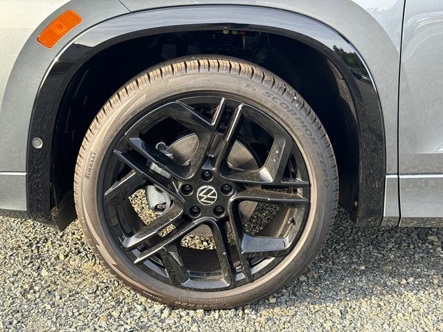 New 2026 Volkswagen Tiguan SE R-Line image 14