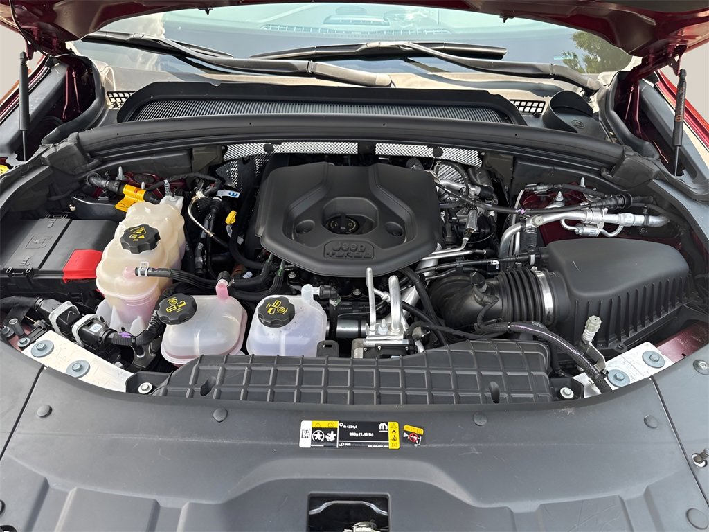 Used 2022 Jeep Grand Cherokee Limited 4xe image 9