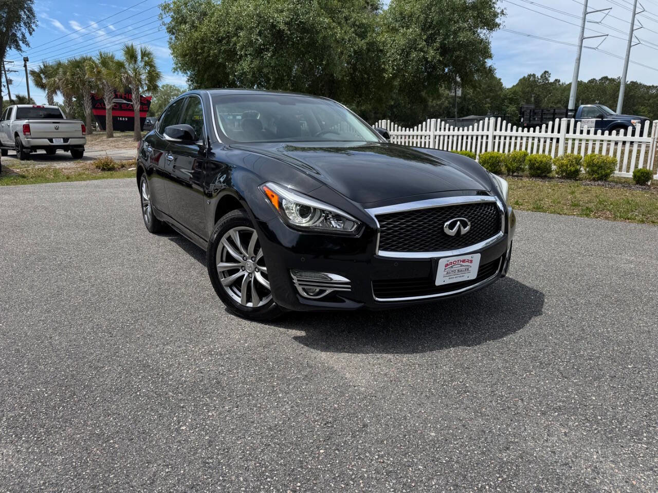 Used 2015 INFINITI Q70 3.7 AWD/4WD image 40
