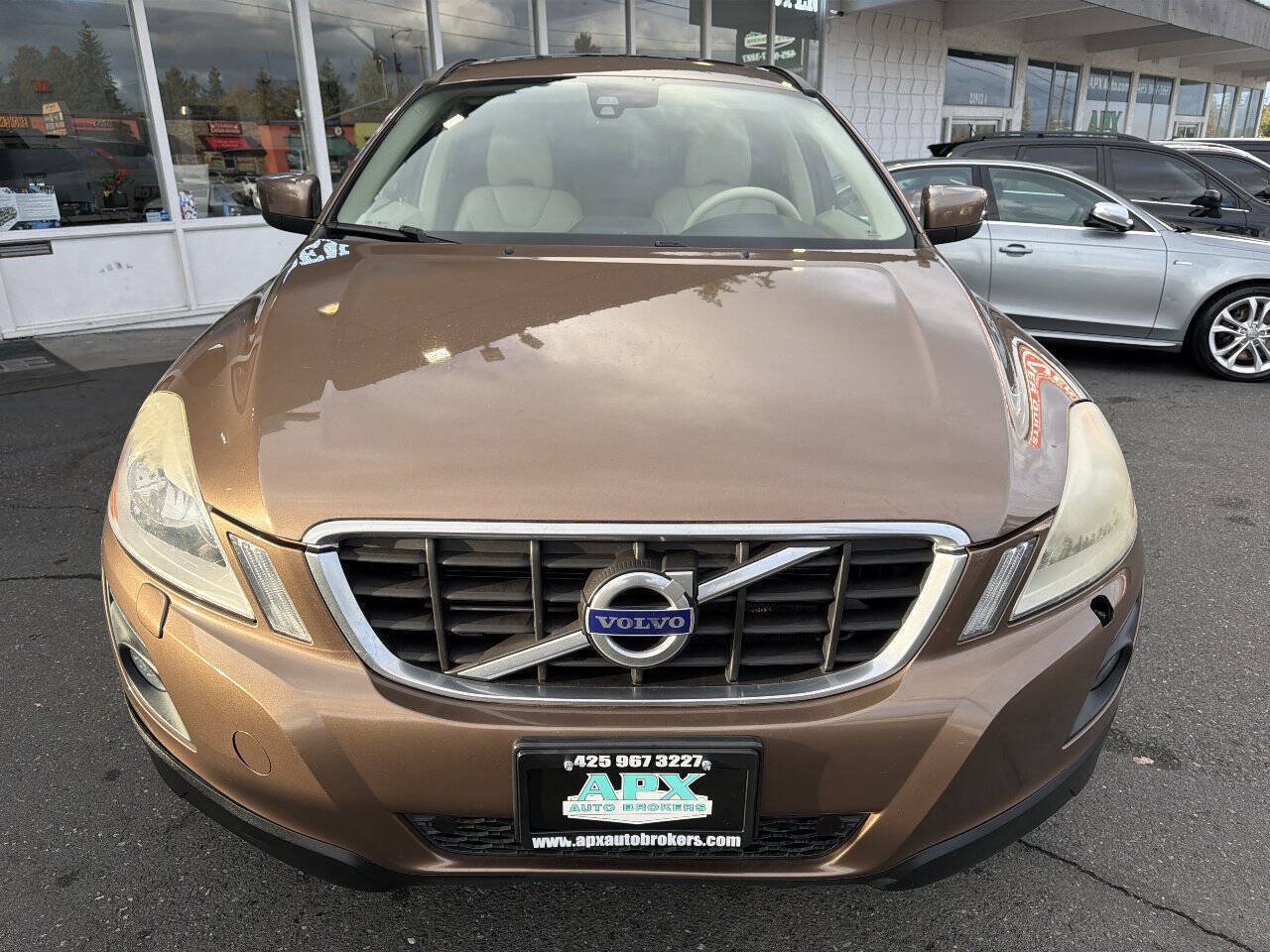 Used 2010 Volvo XC60 3.2 AWD/4WD image 11