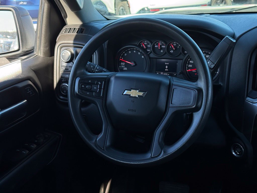 Used 2023 Chevrolet Silverado 1500 Custom AWD/4WD image 8