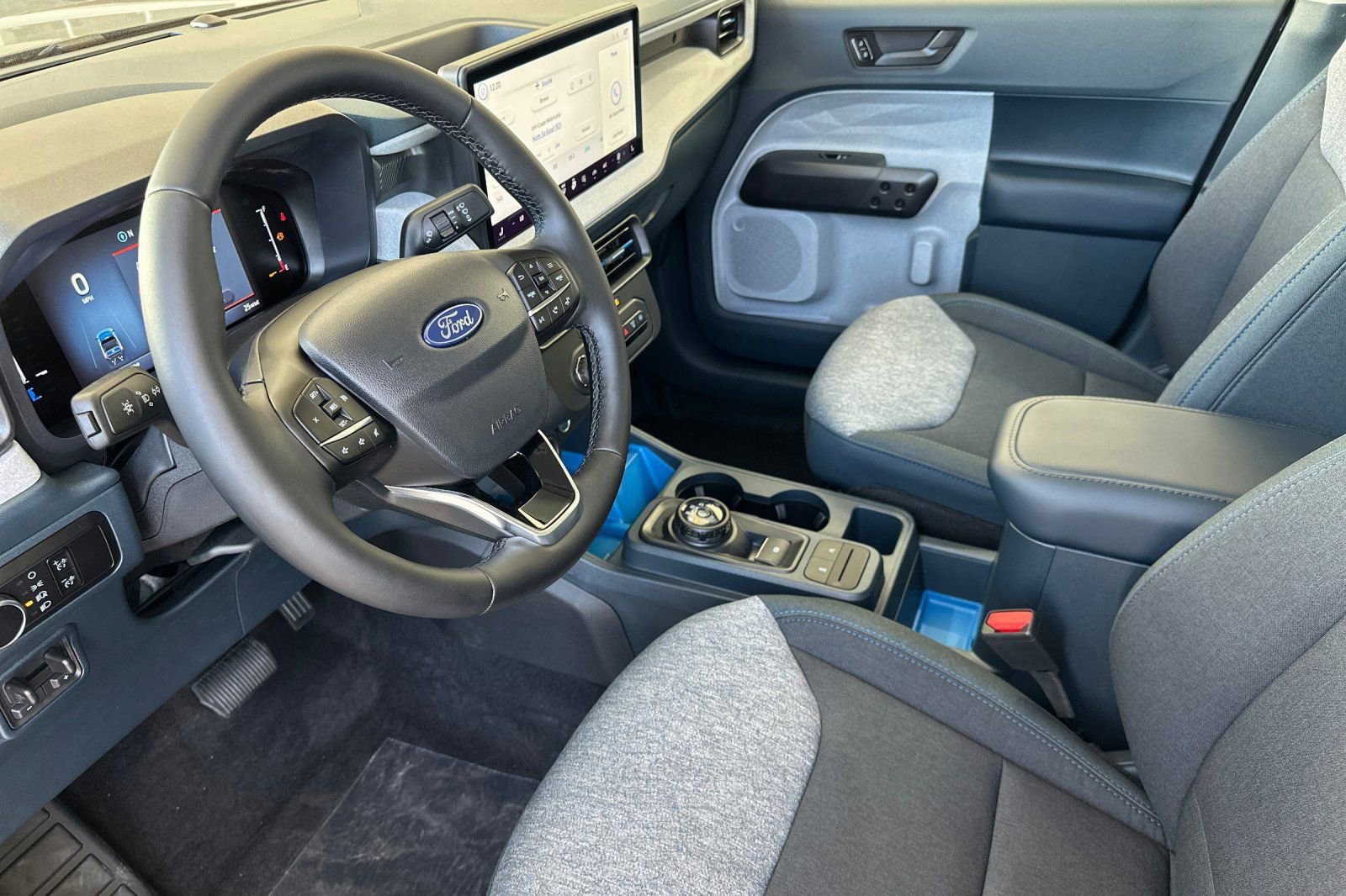 New 2025 Ford Maverick XLT w/ XLT Luxury Package image 10