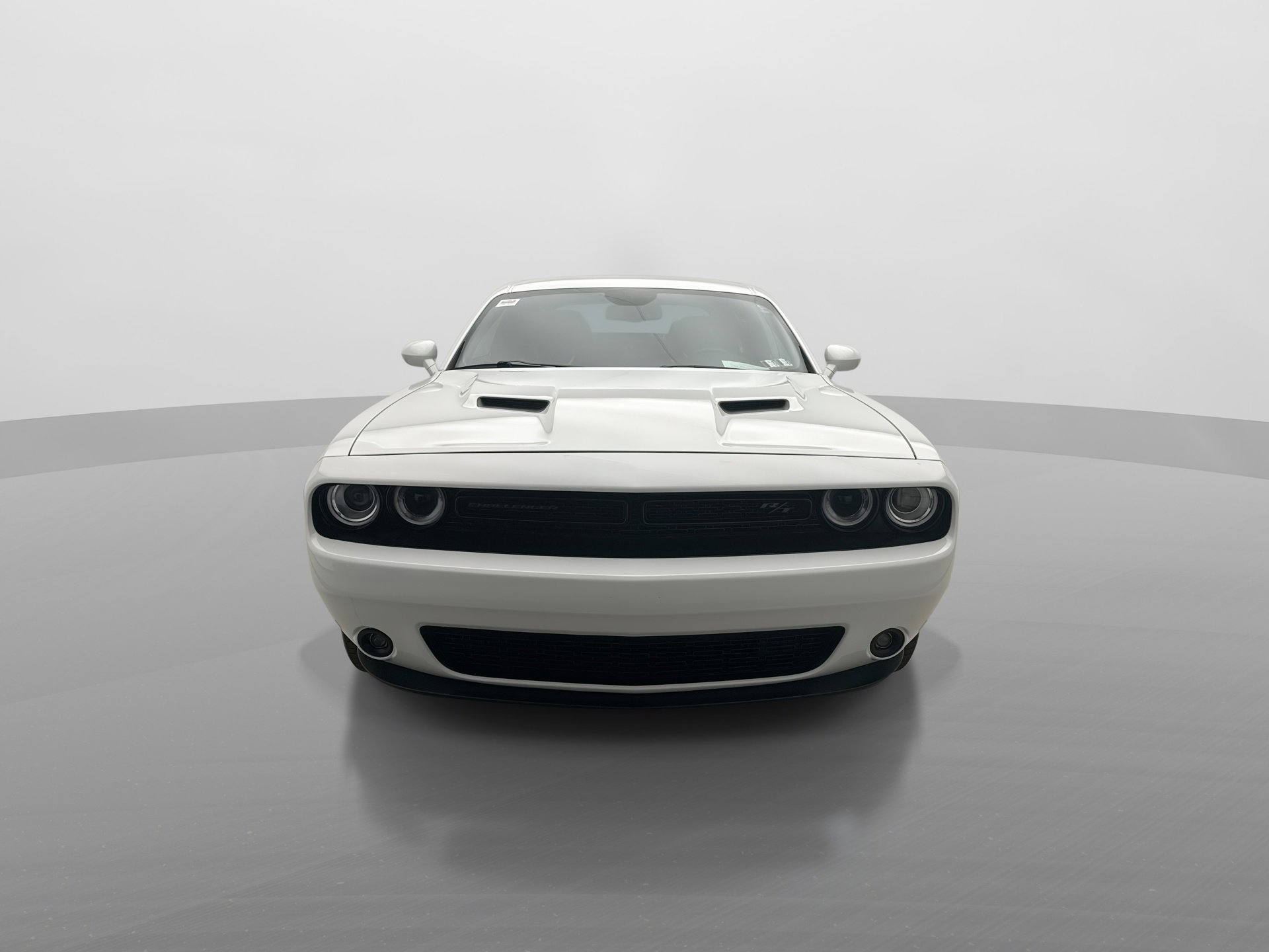 Used 2018 Dodge Challenger R/T Plus RWD image 8