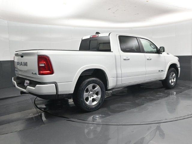New 2027 RAM 1500 4x4 Crew Cab image 3
