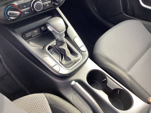 Used 2024 Kia Soul LX w/ Option Group 015 FWD image 18