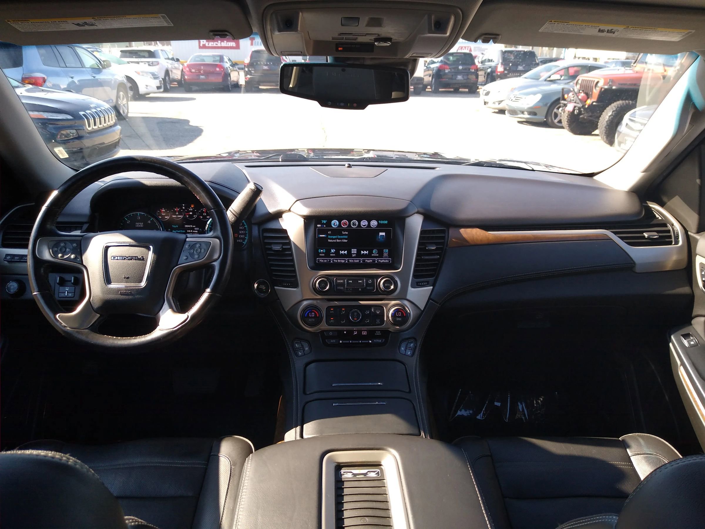 Used 2019 GMC Yukon XL Denali w/ Denali Ultimate Package image 19