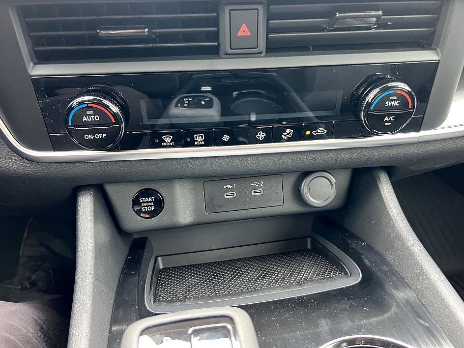 New 2026 Nissan Rogue SV w/ Cold Weather Package image 30