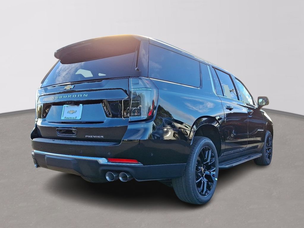 New 2026 Chevrolet Suburban Premier image 4