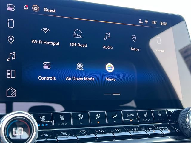 New 2026 Chevrolet Colorado ZR2 w/ Technology Package AWD/4WD image 30