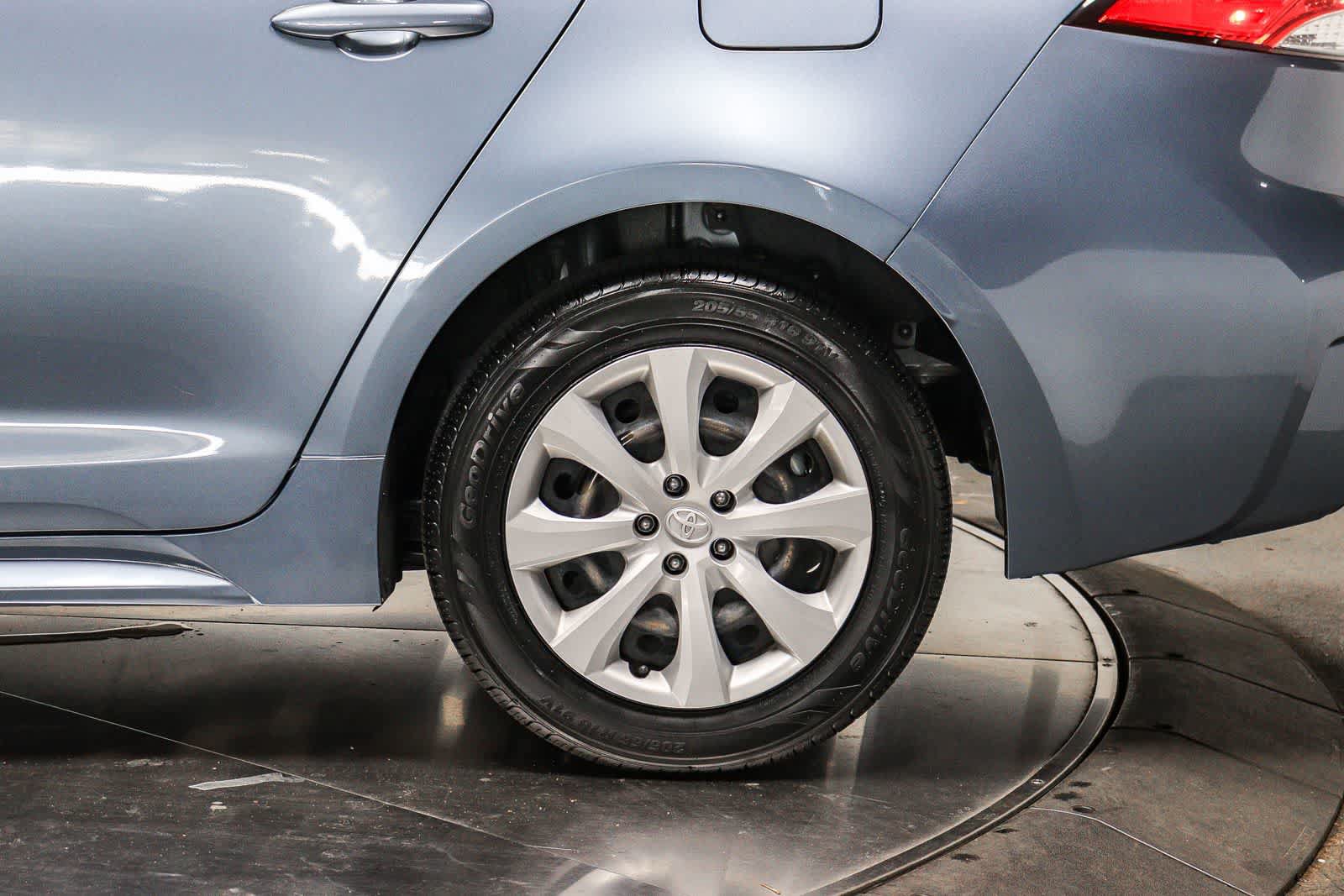 Certified 2023 Toyota Corolla LE FWD image 11