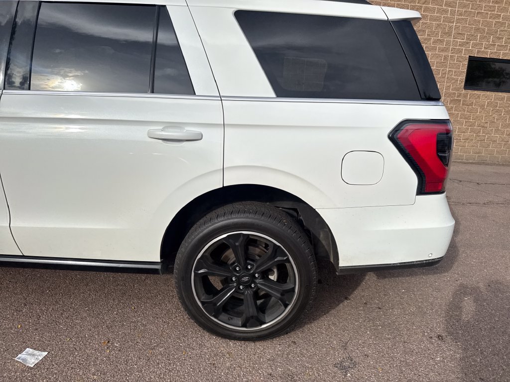 Used 2020 Ford Expedition Limited w/ Equipment Group 303A AWD/4WD image 40