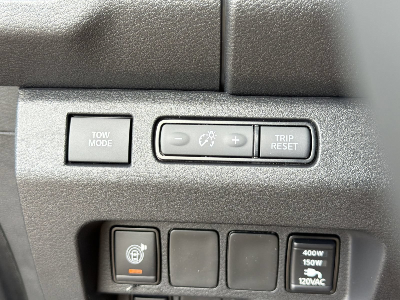 New 2026 Nissan Frontier PRO-4X w/ Pro-4x Convenience Package AWD/4WD image 21